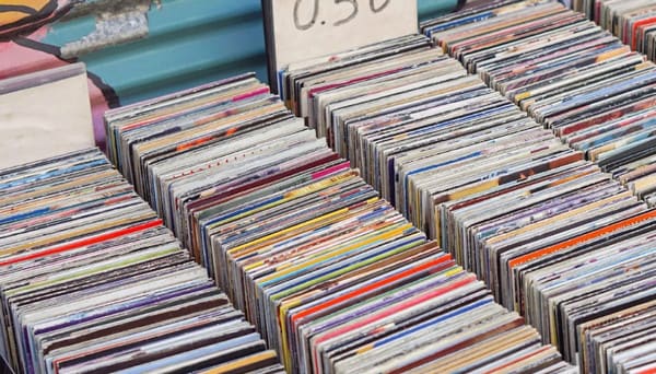 古いDVDやCDを売る